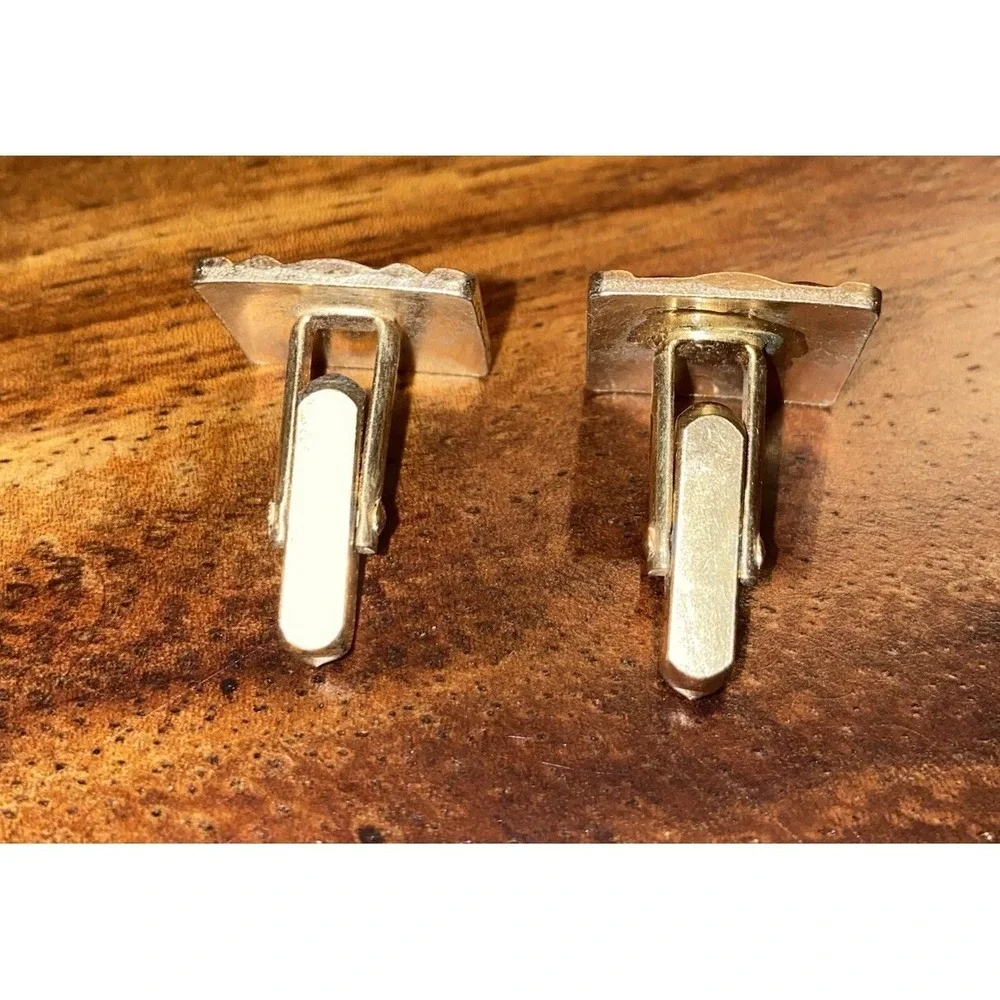 Vintage Goldtone CuffLinks Preowned Condition